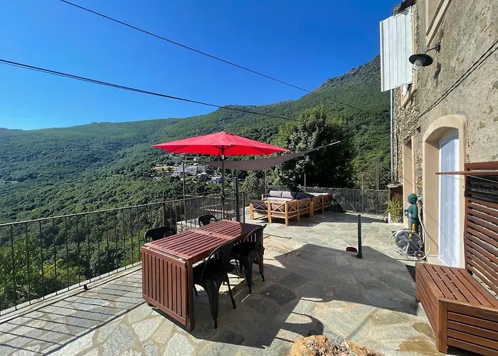 Appartement Dans Maison De Village Vue Mer
